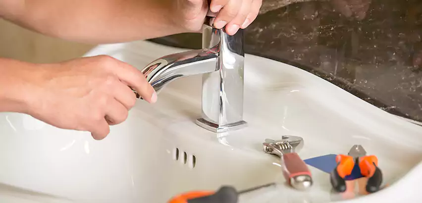 Bathtub Faucet Replacement in Meridian